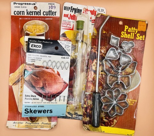 Lot vintage kitchen tools - lot, of