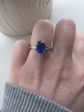AAAA Tanzanite (2.60 Ct) and