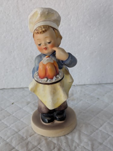 Goebel hummel baker boy - baker, with