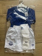 Bnwt Everton Kids Football Kit Size 6-7 Years