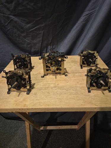 Lot cuckoo clock - lot,