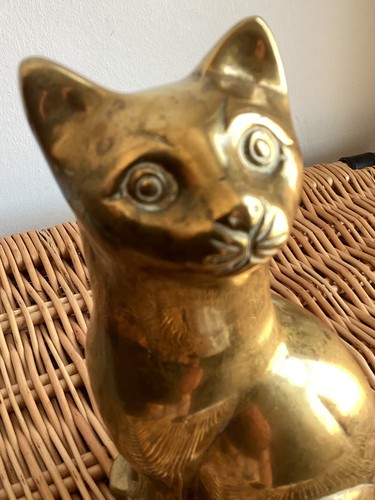 Heavy vintage brass - heavy,