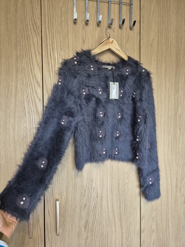 Heavy river island - heavy,