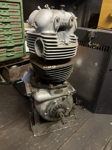 Norton dominator 600cc engine - norton,