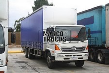 Truck photo Hino 500 tarpaulin