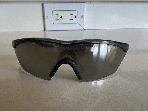 Vintage 1984 oakley factory - oakley,