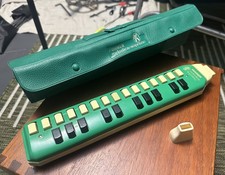 Vintage HOHNER Melodica