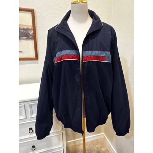 Vintage line windbreaker - on,