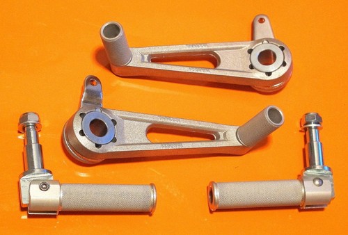 Tarozzi rearsets kit knurled - rearsets,