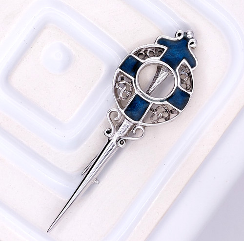 Faux penannular brooch - penannular,
