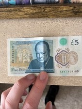 *REAL* £5 Note With The Serial Number Being Ak47. It Is In Perfect Condition