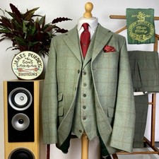 Pakeman, Catto & Carter (42L)