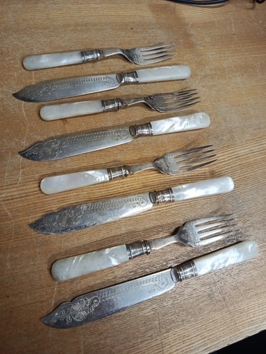 Fish cutlery forks - &,