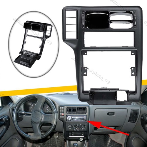Middle center console grill - center,