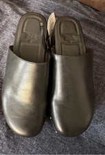 Zara STUDDED CLOGS