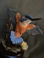 Country Artists ~ Kingfisher in Flight, by The Water ~ 01297 ~ Boxed ~ Retired 