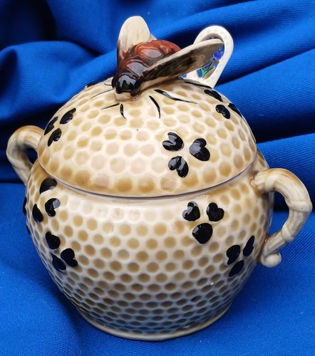 Ceramic honey pot with - pot,