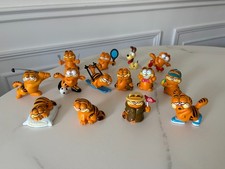 14 Vintage Garfield & Odie
