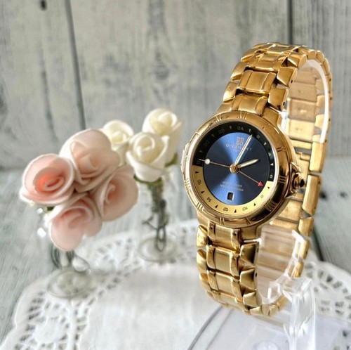 Givenchy analog wristwatch - givenchy,