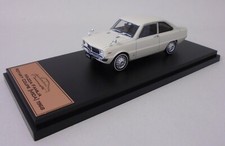 Mazda Familia Rotary Coupe 1968 - 1:43 Hachette Premium X model car JPL31