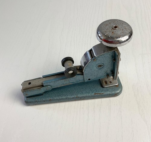 Vanguard stapler type 4a - no.,