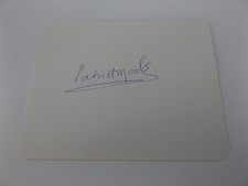 4.5" x 3.5" WHITE CARD SIGNED