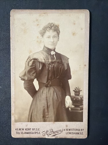Cdv lady smile - smile, london