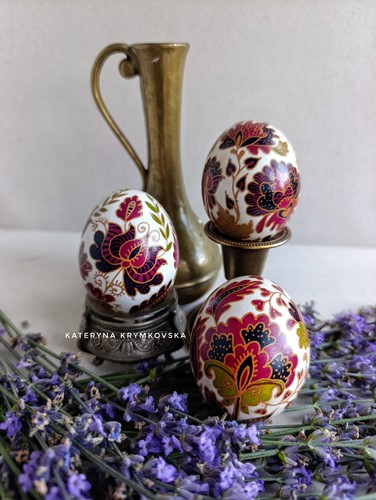 Ukrainian pysanka chicken - , egg