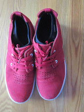 Red Osiris Duffel Kickback suede trainers / skate shoes size 8  / 42