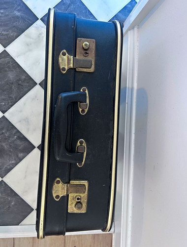 Vintage retro black cheney - vintage/retro,