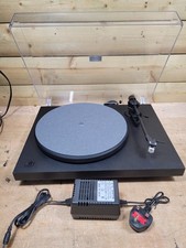Pro-Ject Debut II Turntable /