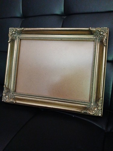 Ornate wood glassframe - glassframe, x