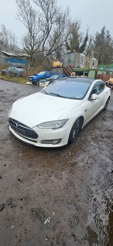 Tesla model 2015 - model,