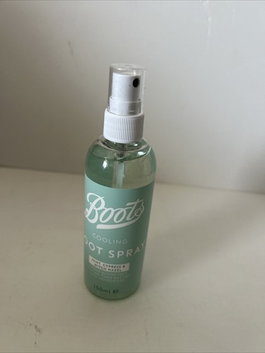 Boots reviving foot spray - reviving,