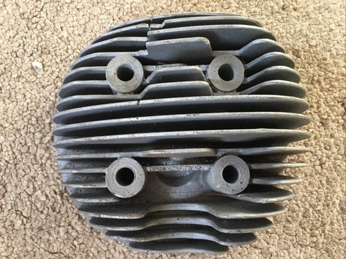 Villiers engine cylinder head - engine,