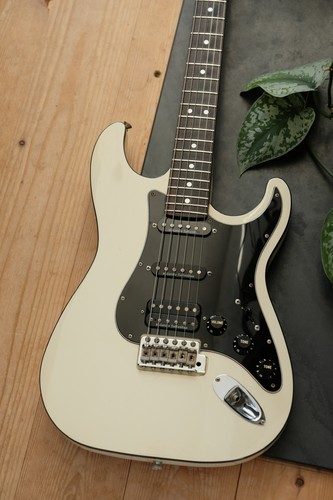 Fender japan ast medium - ast-m,