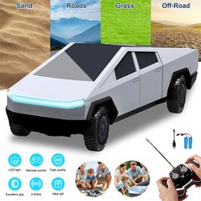 Rechargeable 1:24 Tesla Cyber