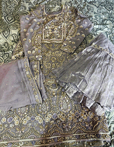 Women grey embroidered - grey,