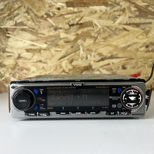 Vdo dayton car stereo radio - car,