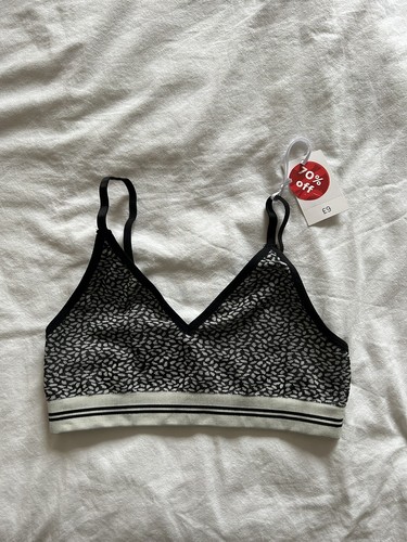 Size small sports - tu, bra