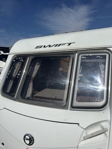 Swift sterling abbey - /, /