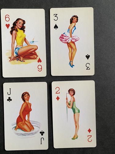 Set pin girls playing - of, up