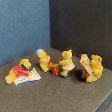 Trio resin teddy bears - of,