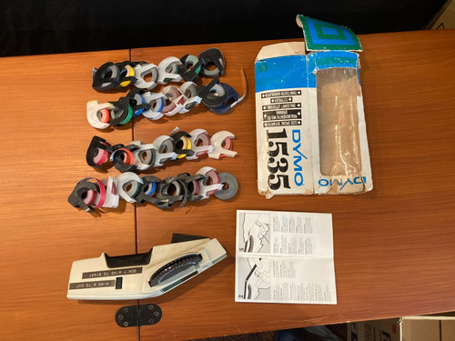 Dymo 1535 label maker gun - maker,