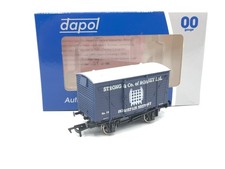 Dapol OO Gauge - Strong & Co