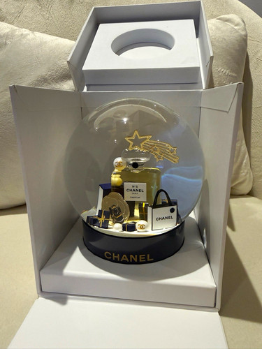 Chanel beauté snow globe - beauté,
