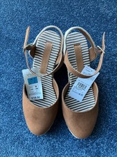 M&S ladies wedge shoes. Size 5 Tan coloured New with tags