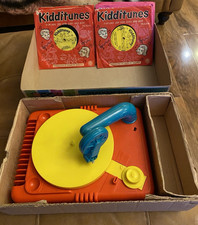 Marx Toys 1970s Vintage 9 x Kidditunes 78rpm Record Player