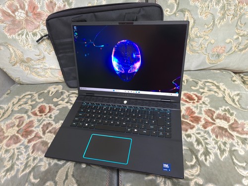 Alienware m16 ultra - m16,