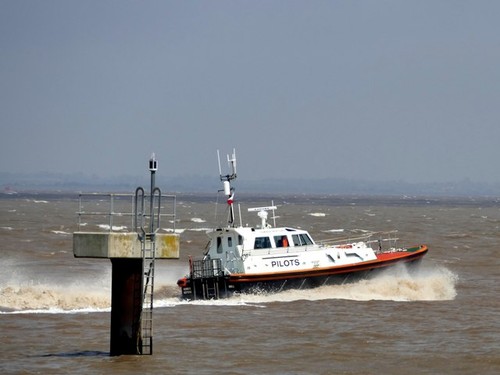 Photo 6x4 humber pilot - photo, boat